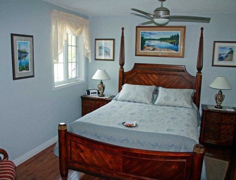 Tucked Inn The Harbour B&B Victoria Harbour Exterior foto